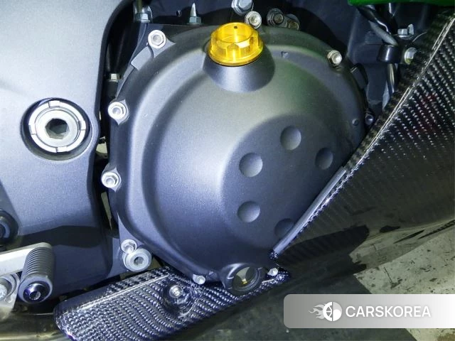 Engine photo