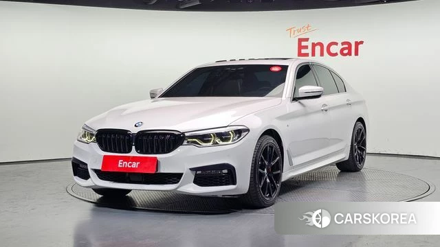 BMW 5 Series (G30) 2018 Белый из Кореи
