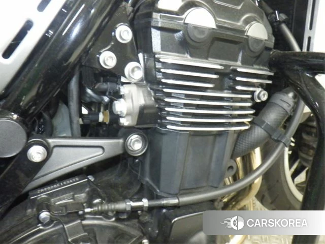Engine photo