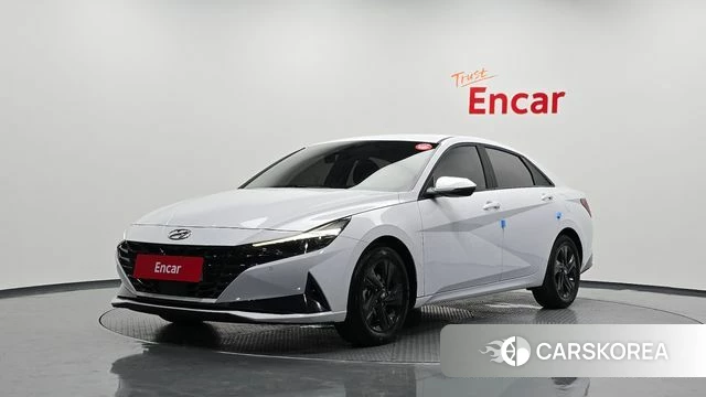 Hyundai Avante Hybrid (CN7) 2021 Белый из Кореи