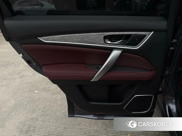 Honda Crown Road 2023 Темно-серый из Китая