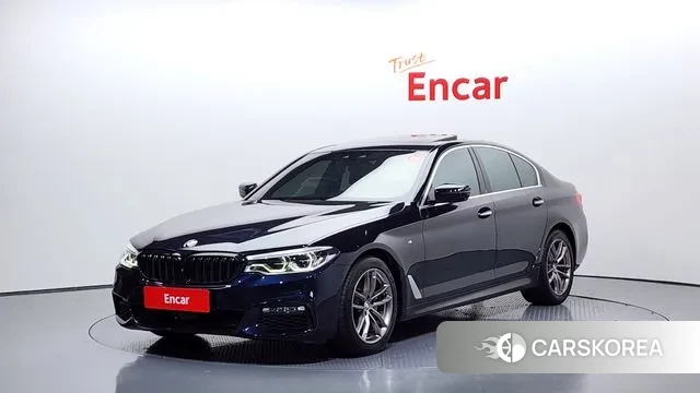 BMW 5 Series (G30) 2018 Черный из Кореи