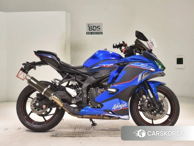 Kawasaki ZX-4R SE 2023 из Японии