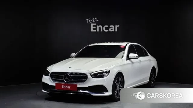 Mercedes-Benz E-Class W213 2020 Белый из Кореи