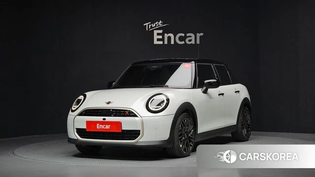 Mini Cooper S 4th Generation 2025 Белый из Кореи