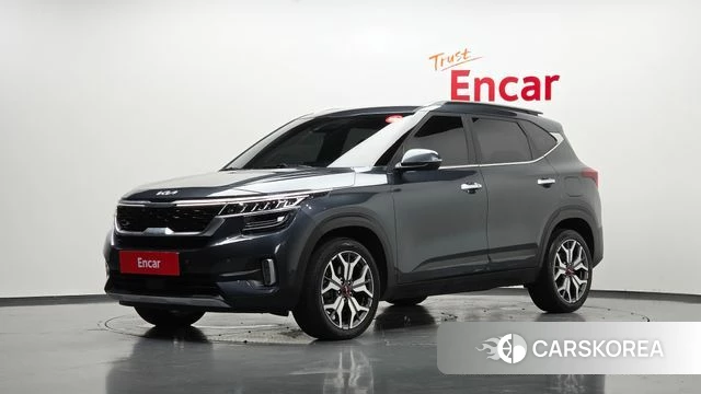 Kia Seltos 2022 Серый из Кореи