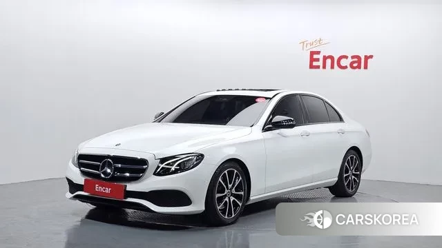 Mercedes-Benz E-Class W213 2020 Белый из Кореи