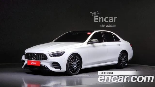 Mercedes-Benz E-Class W213 2023 Белый из Кореи