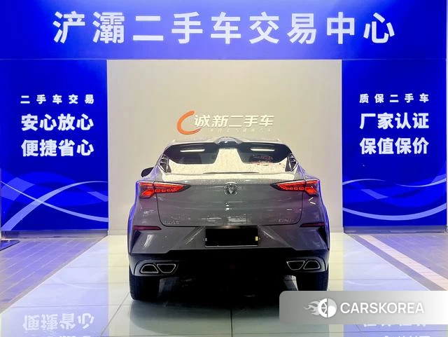 Chang'an UNI-T 2021 Темно-серый из Китая