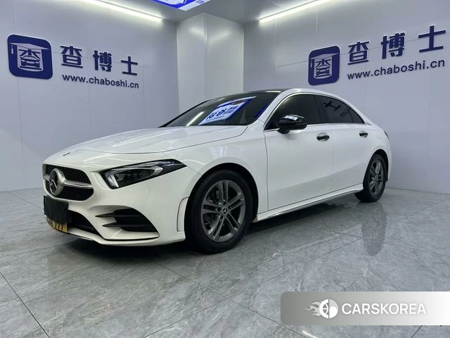 Mercedes-Benz Class A 2023 Белый из Китая