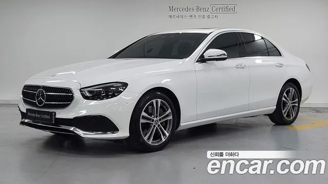 Mercedes-Benz E-Class W213 2022 Белый из Кореи