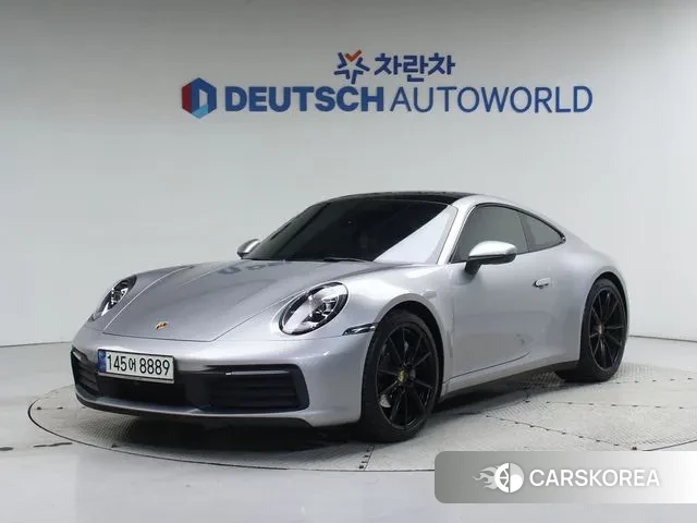 Porsche 911(992) 2021 Серебряный из Кореи