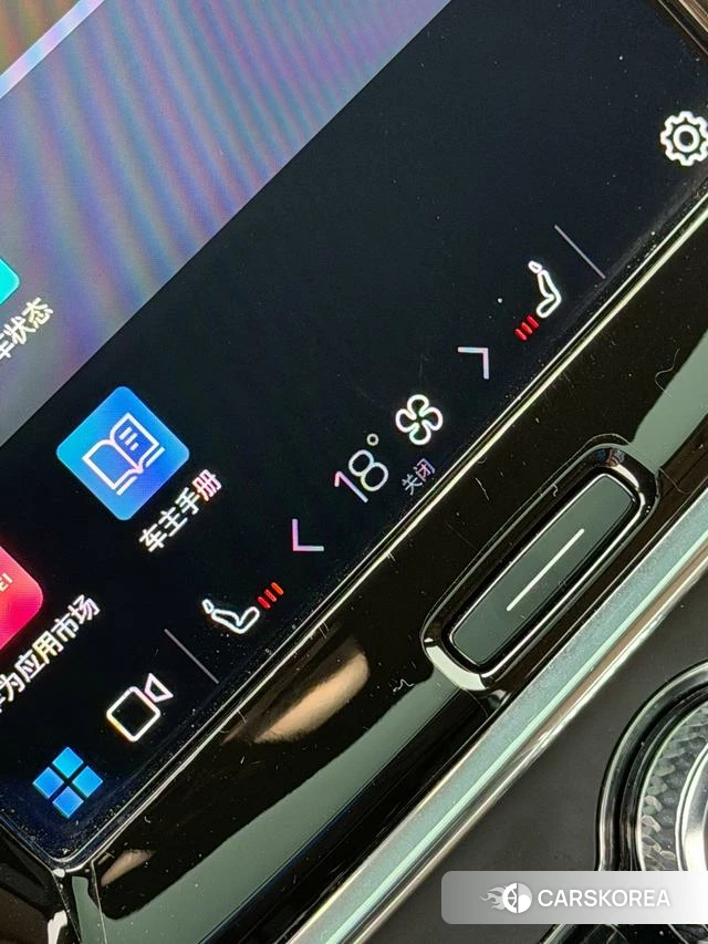 Volvo V90 2023 Серебристо-серый из Китая