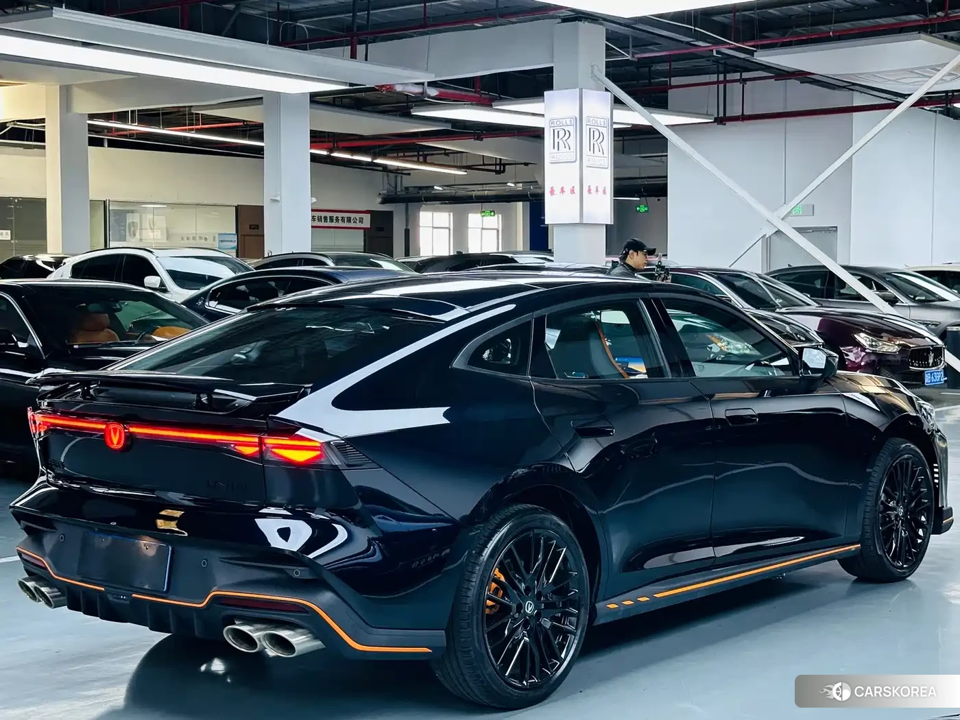 Chang'an UNI-V 2025 Черный из Китая