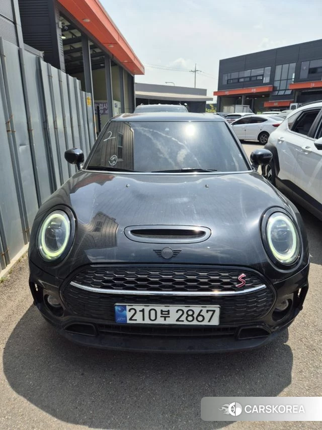 Mini Cooper S Clubman 2022 Черный из Кореи