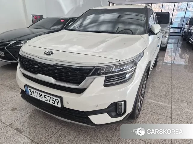 Kia Seltos 2021 Белый из Кореи