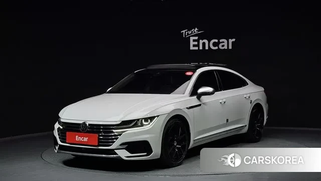 Volkswagen Arteon 2019 Белый из Кореи