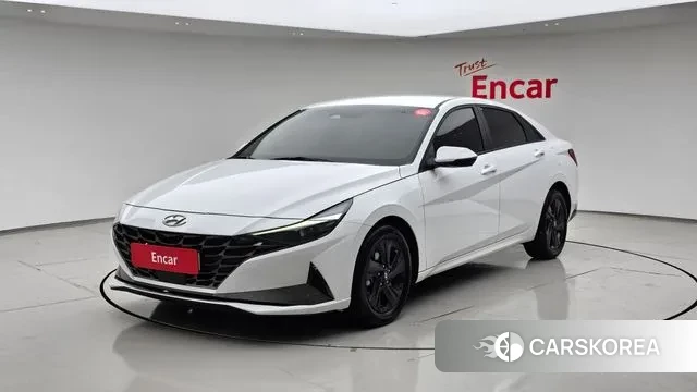 Hyundai Avante Hybrid (CN7) 2022 Белый из Кореи