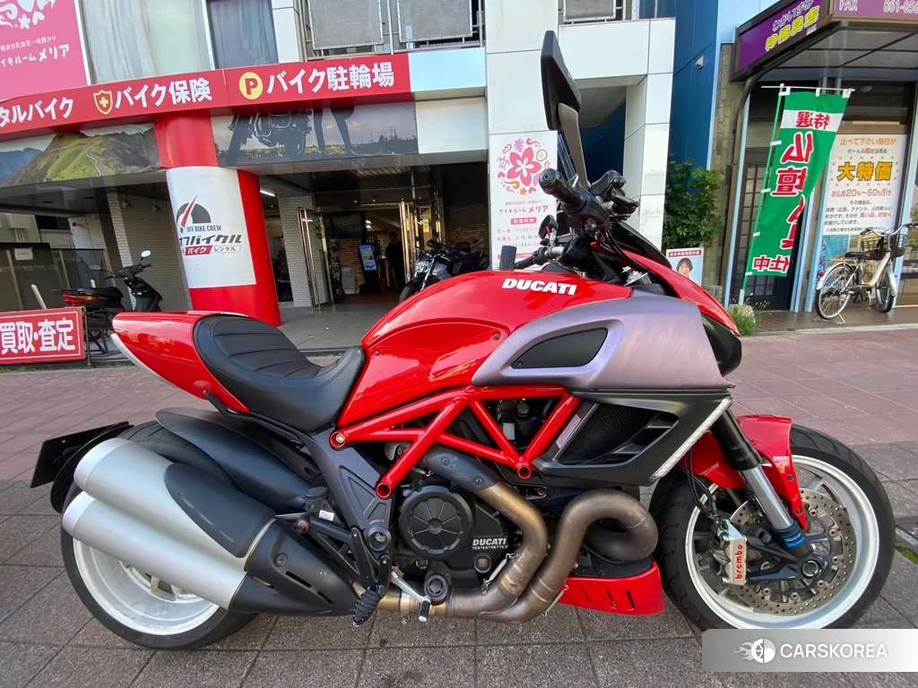 Проданный Ducati DIAVEL 2013 из Японии
