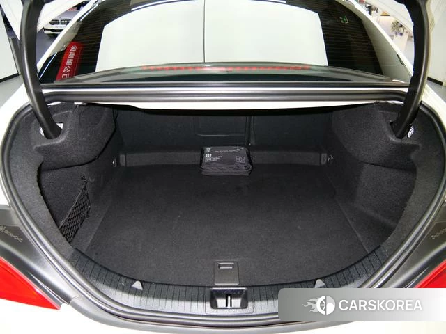 Mercedes-Benz CLA (import) 2018 Белый из Китая
