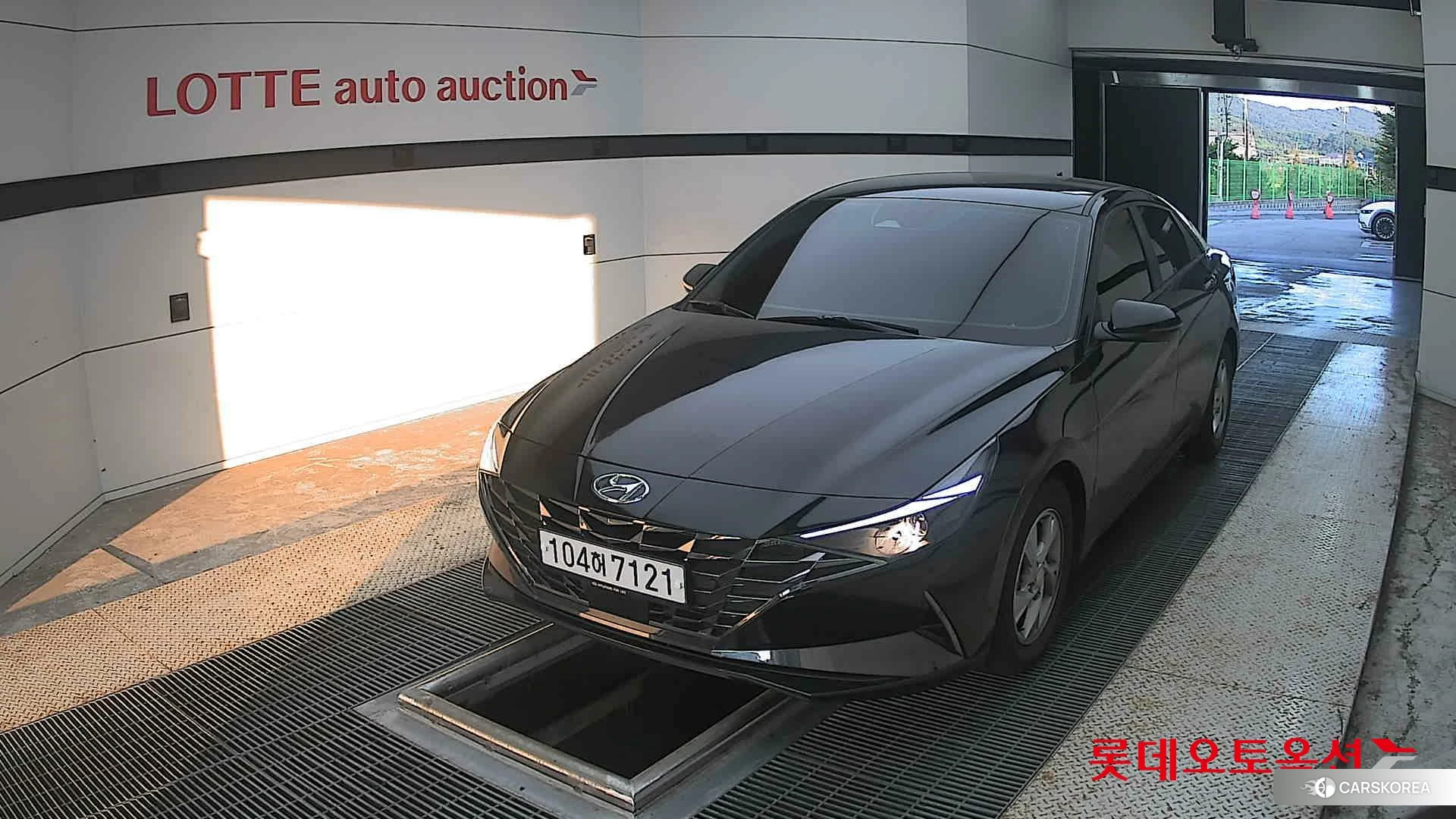 Hyundai Avante 2021 Phantom Black из Кореи