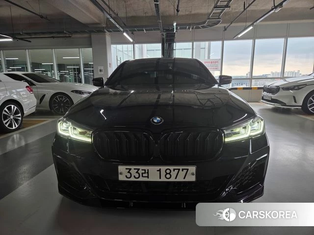 BMW 5 Series (G30) 2018 Черный из Кореи
