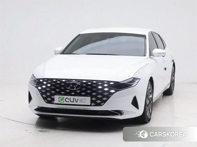 Hyundai The New Grandeur IG Hybrid 2022 Белый из Кореи