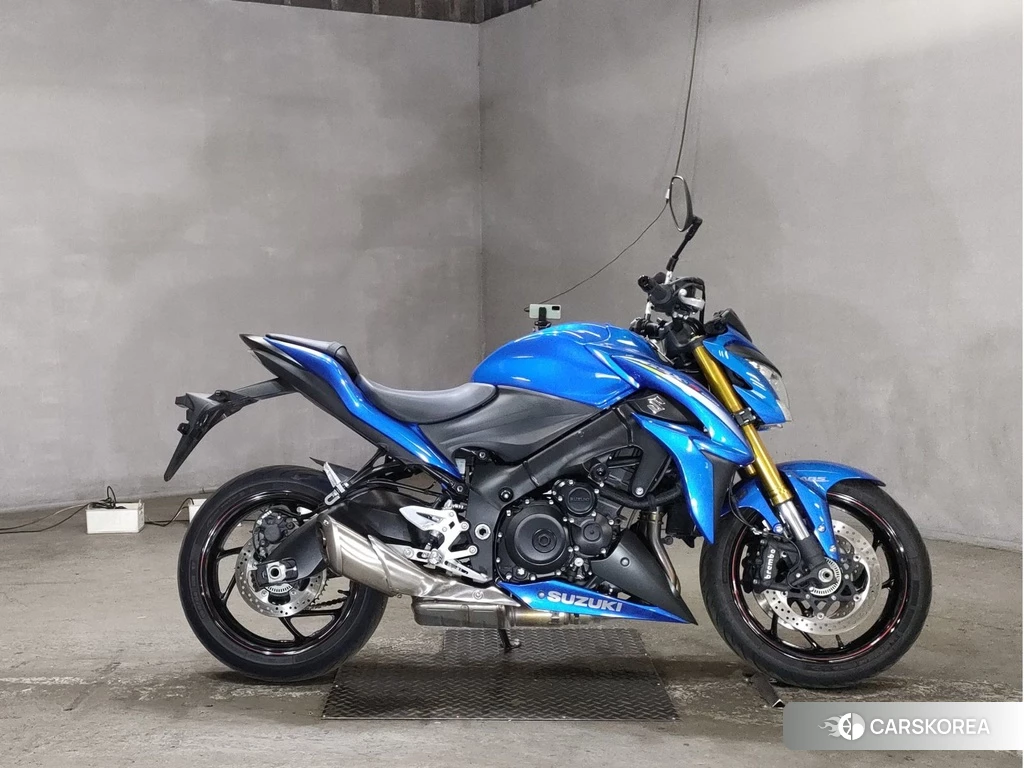 Проданный Suzuki GSX-S1000 2015 из Японии