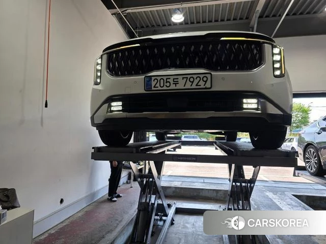 Kia The New Carnival 4th Generation 2024 Белый из Кореи