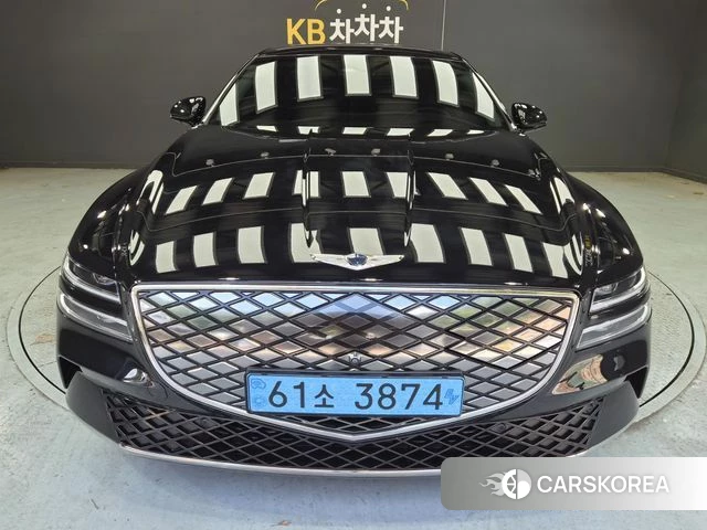 Genesis Electrified G80 (RG3) 2022 Черный из Кореи