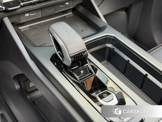 Geely Automobile Haoyue L 2025 Белый из Китая