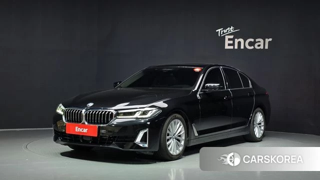 BMW 5 Series (G30) 2021 Черный из Кореи