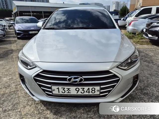 Hyundai Avante AD 2018 Серебряный из Кореи