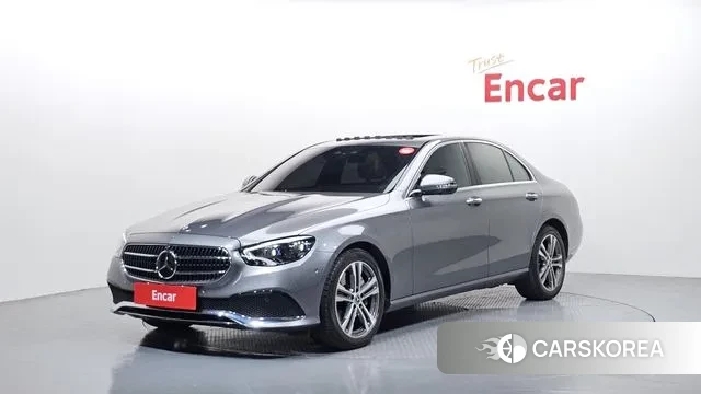 Mercedes-Benz E-Class W213 2021 Серый из Кореи