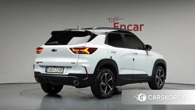 Chevrolet (GM Daewoo) Trailblazer 2020 Белый из Кореи