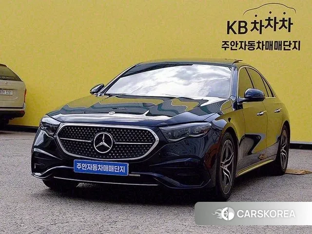 Mercedes-Benz E-Class W214 2024 Черный из Кореи