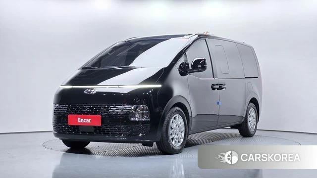 Hyundai Staria 2023 Черный из Кореи
