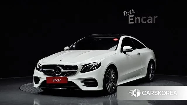Mercedes-Benz E-Class W213 2019 Белый из Кореи
