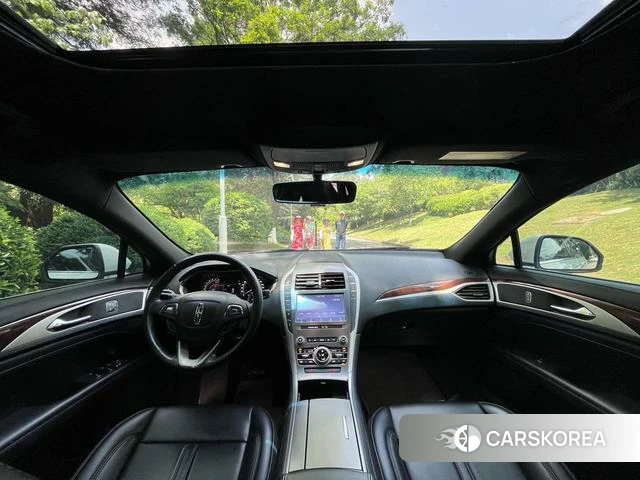 Lincoln MKZ 2021 Белый из Китая
