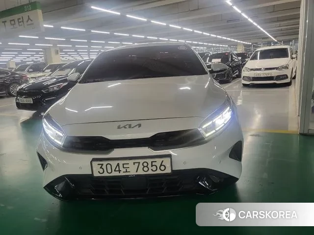 Kia The New K3 2nd generation 2022 Белый из Кореи