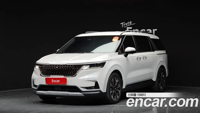 Kia Carnival 4th generation 2023 Белый из Кореи