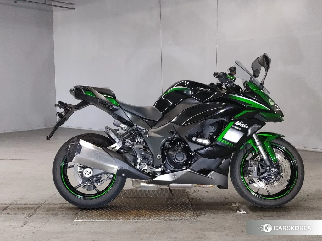 Проданный Kawasaki NINJA 1000 SX 2020 из Японии, фото 2