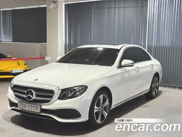 Mercedes-Benz E-Class W213 2019 Белый из Кореи