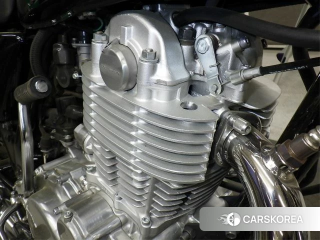 Engine photo