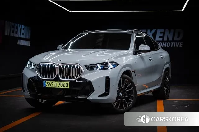 BMW X6 (G06) 2025 Светло-серебряный цвет из Кореи