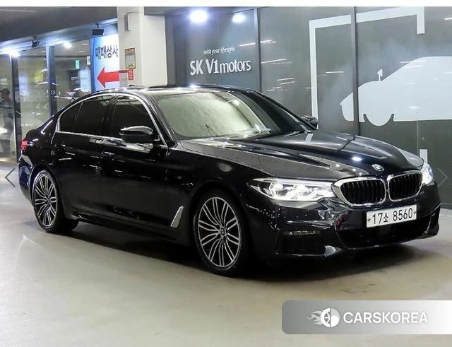 BMW 5 Series (G30) 2019 Черный из Кореи