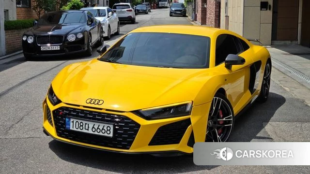 Audi R8 (4S) 2021 Желтый из Кореи