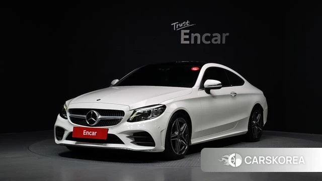 Mercedes-Benz C-Class W205 2021 Белый из Кореи