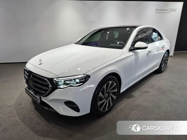 Mercedes-Benz E-Class W214 2025 Белый из Кореи