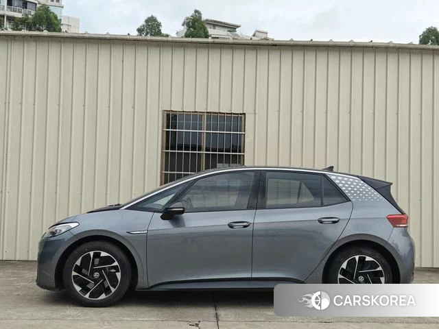 Volkswagen ID.3 2023 Темно-серый из Китая